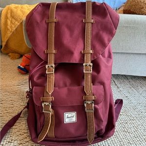 Herschel Little America Backup Mid Volume